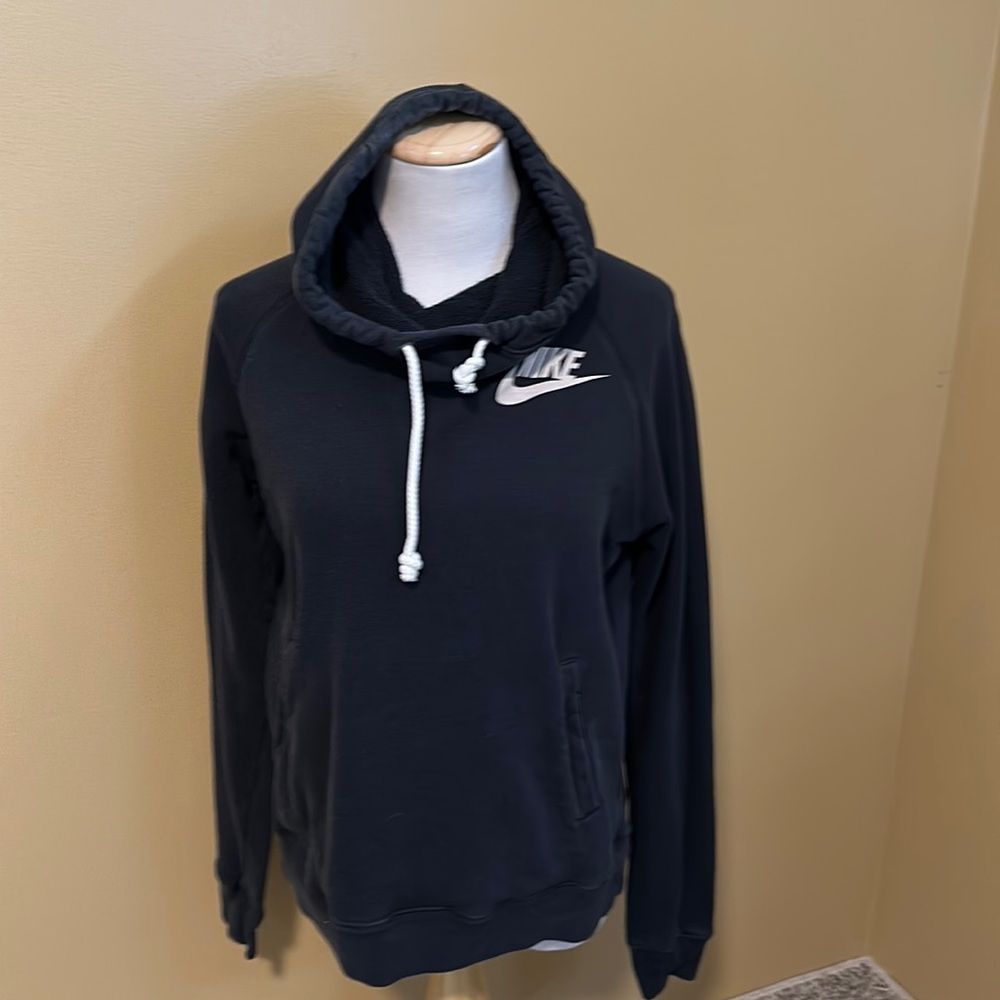 💜 Nike Cowl Neck Hoodie